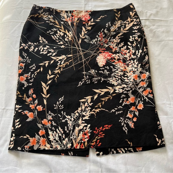 Talbots Dresses & Skirts - Talbots‎ Black Floral Pencil Skirt